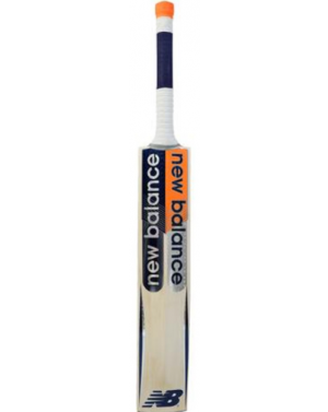 New Balance DC 840 + Cricket Bat 2022