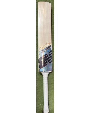 New Balance DC Pro Players Cricket Bat